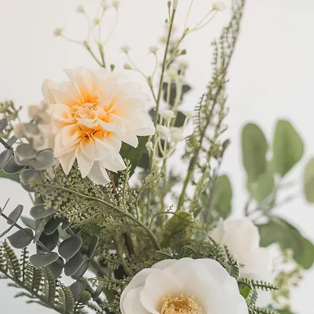 - Stilvolle Mit Loggia Im Stadtzentrum - Kingsize Bett - Smart Tv - Netflix - 60qm - 24h Check-in Ludwigsburg